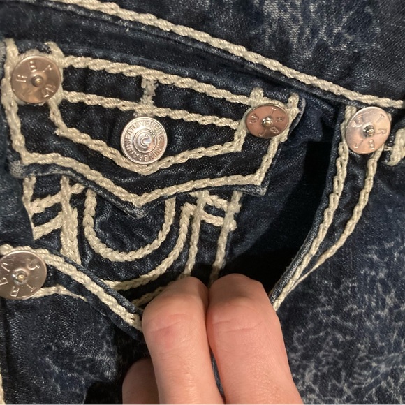 Rare! True Religion Straight Ropestitch in “INDIGO GLASS” wash 32x33 - Picture 4 of 7